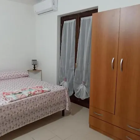 Villetta Marinara N Villa *